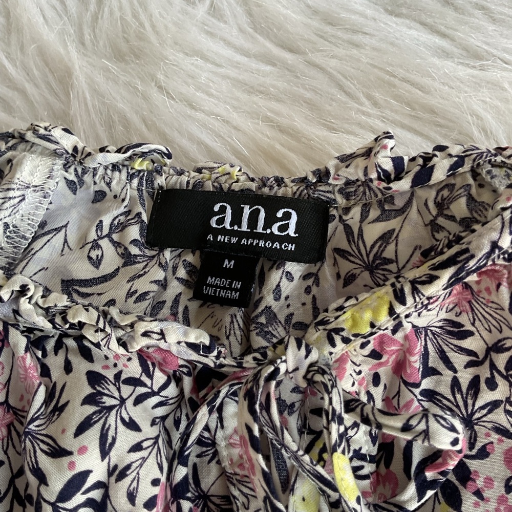 A New approach Blouse Top Floral Pink Yellow Preppy Academia Business consign M - Picture 3 of 4